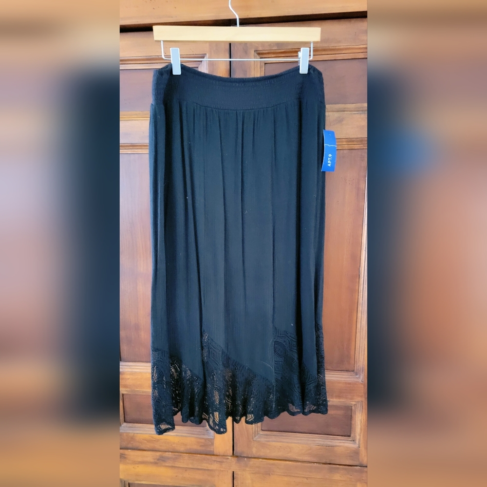 Women's Black Ruched Waistband Maxi Skirt - Size Large